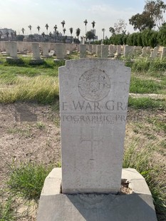 BAGHDAD (NORTH GATE) WAR CEMETERY - BELT, J